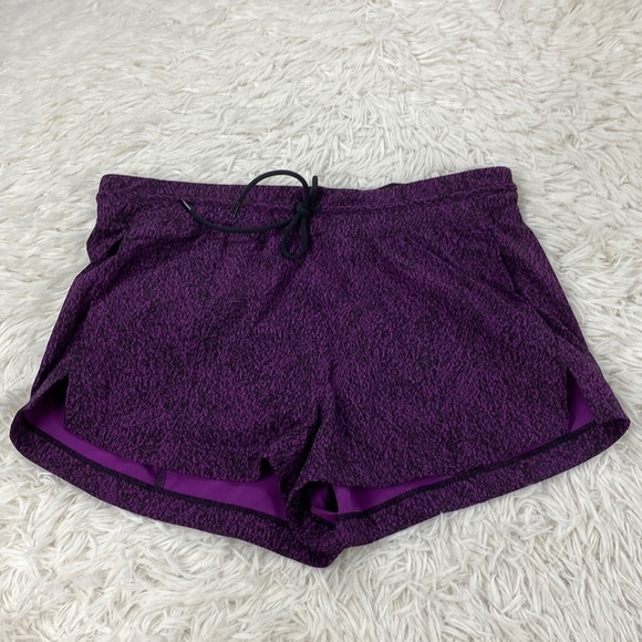 lululemon athletica Pants - Lululemon Breakaway Short (3") Circuit Aurora Black / Black